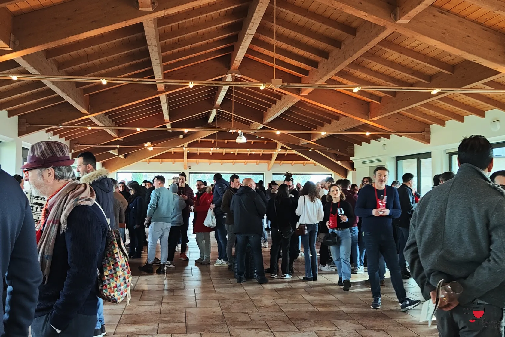 Sala degustazione ViniVeri Assisi 2024